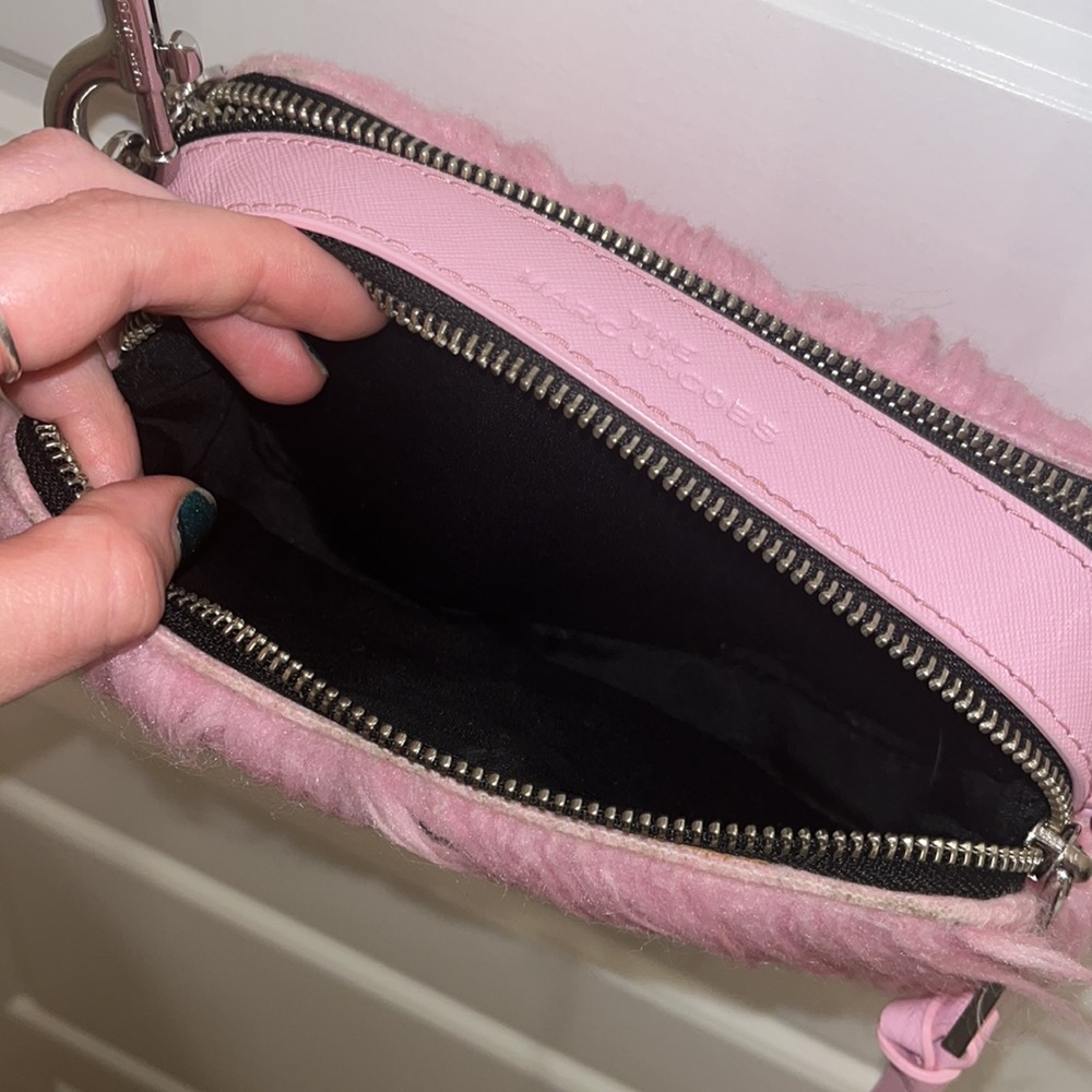 Marc Jacobs Pink Fluffy Crossbody Bag - Picture 9 of 10